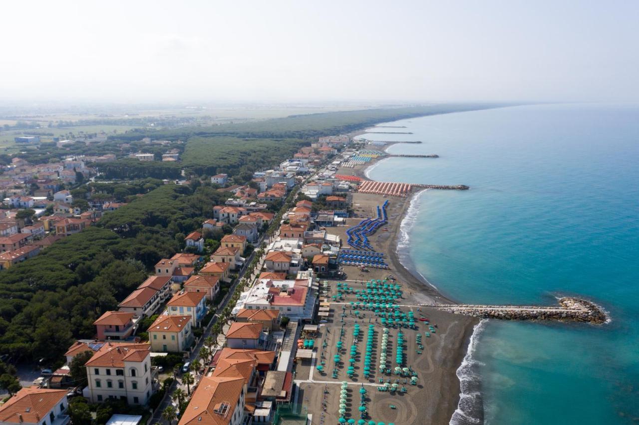 Hotel Il Settebello Marina di Cecina Exterior photo