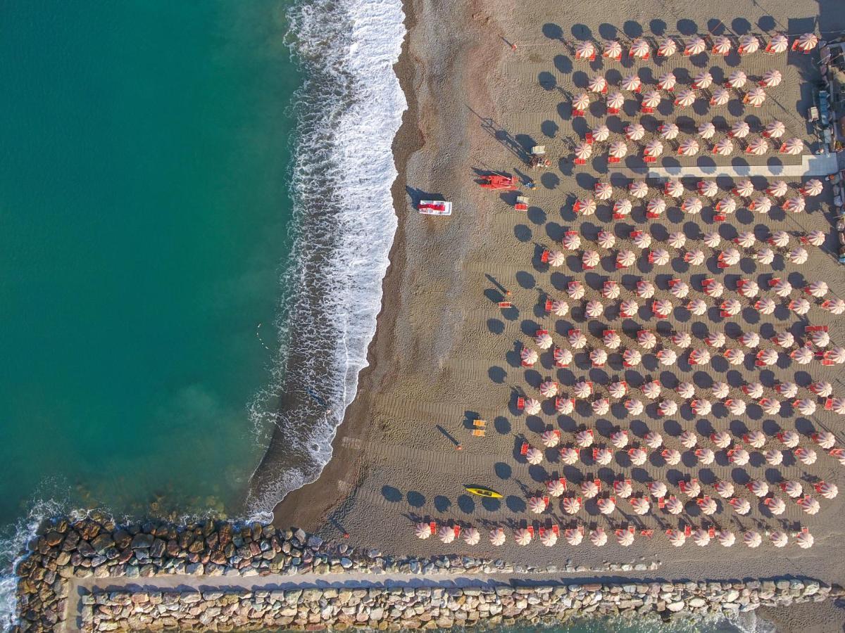 Hotel Il Settebello Marina di Cecina Exterior photo